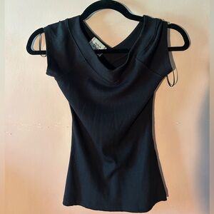 Black BDG Shannen Ribbed V-neck Top. Unworn in peak condition and a size small.